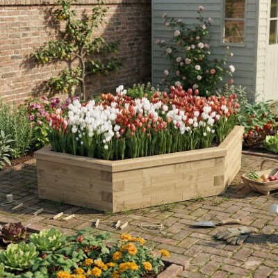 Jardinera triangular / 1,5 x 1,5 x 0,45 m