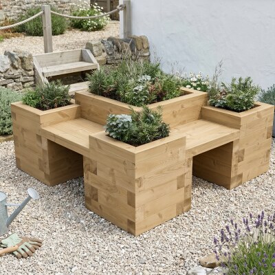 Asiento de jardinera de cuatro lados con parterres centrales y esquineros / 1,5 x 1,5 x 0,55 m