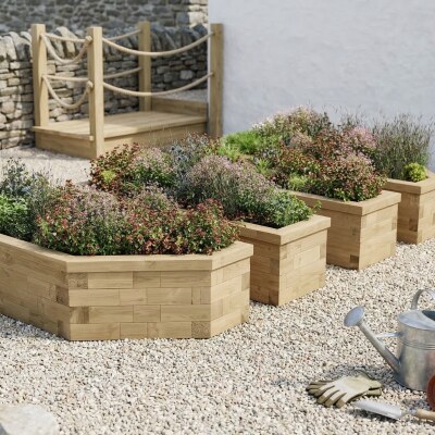 Jardinera de tres árboles / 3,3 x 1,95 x 0,45 m