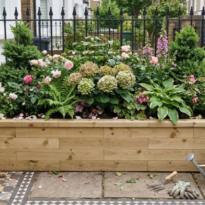 Jardinera elevada rectangular / 225 x 150 x 45 cm