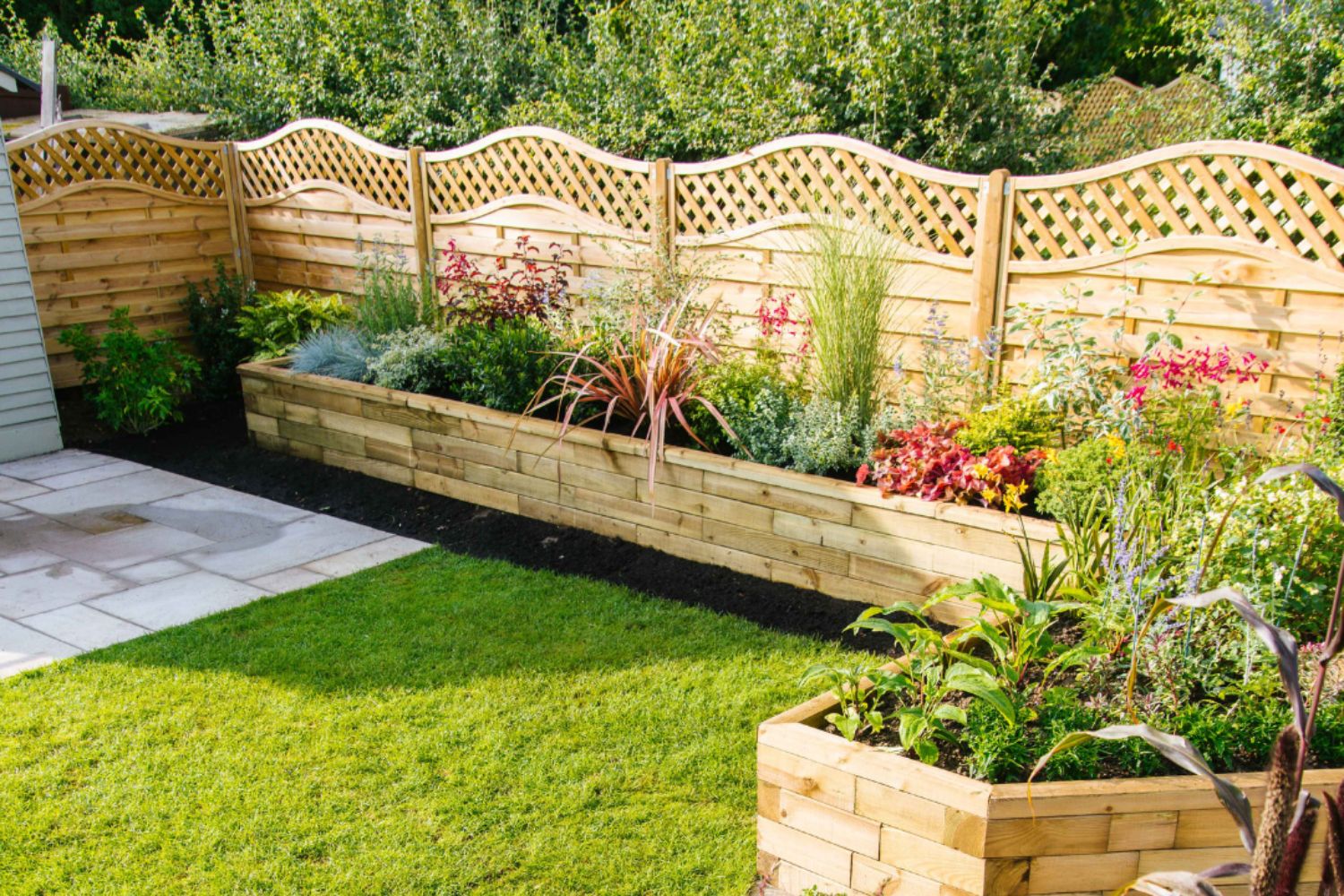 WoodBlocX garden makeover WoodBlocX garden makeover