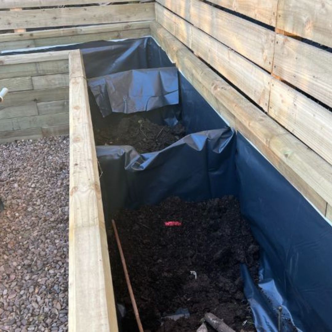 How to line a raised bed How to line a raised bed