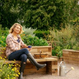 Garden planter bench Garden planter bench